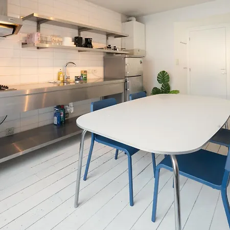 Charming Nationale Street Apartment *