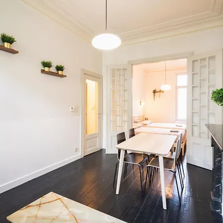 Apartment Charming Nationale Street