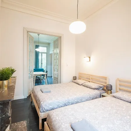 Charming Nationale Street Apartment