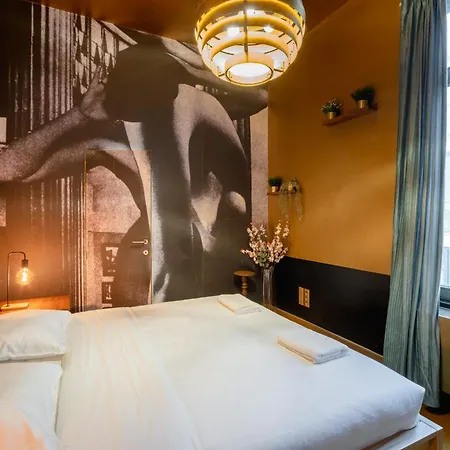 Apartment Charming Nationale Street