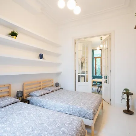 Apartment Charming Nationale Street