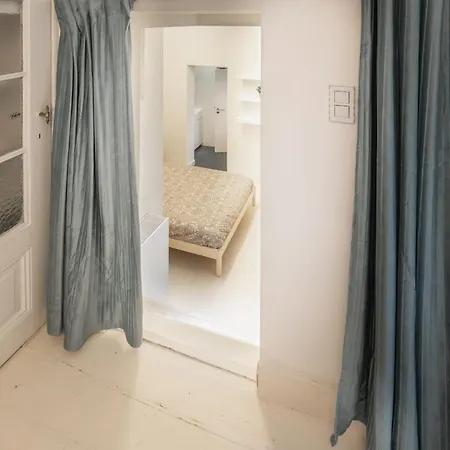 Apartment Charming Nationale Street